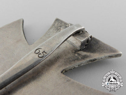 an_iron_cross_first_class_by_klein&_quenzer_with_case_b_2273