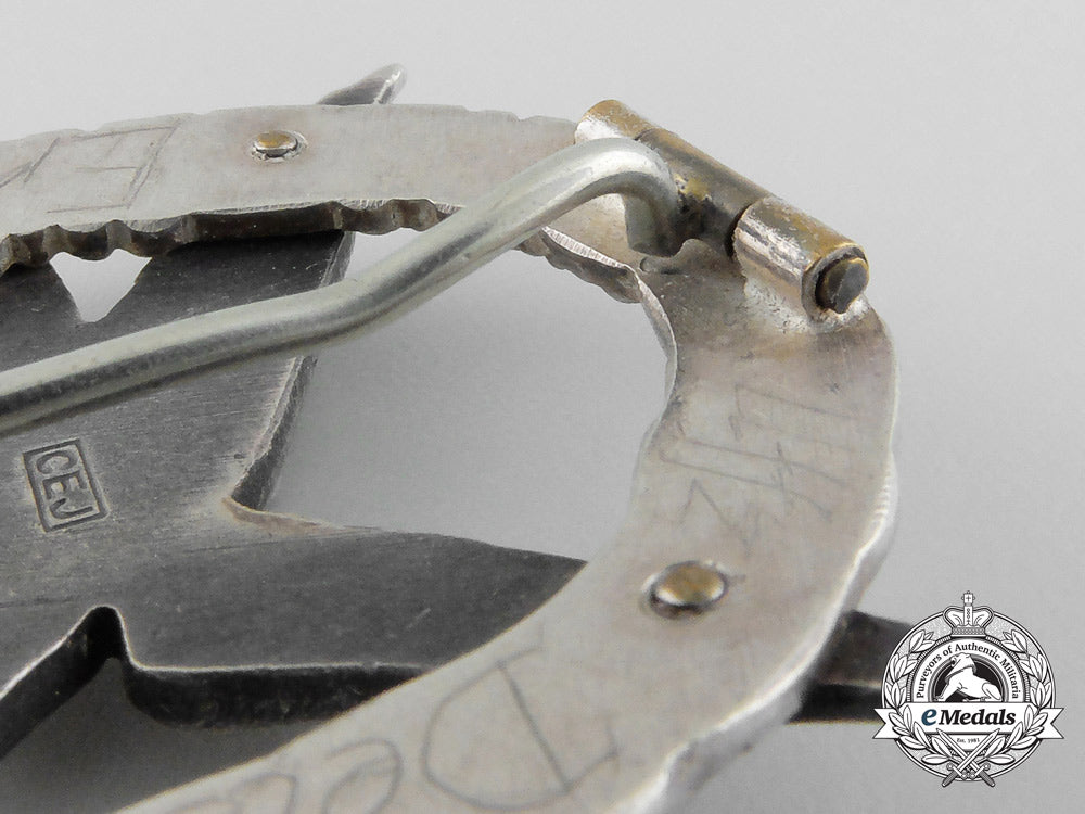 a_luftwaffe_radio_operator&_air_gunner_badge_to_uffz._deiss.4._st_erfurt_kia_b_2579