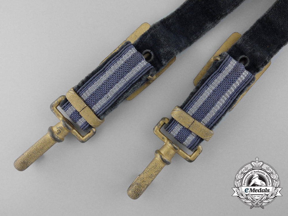 a_set_of_luftwaffe_general's_dagger_hangers_b_2587