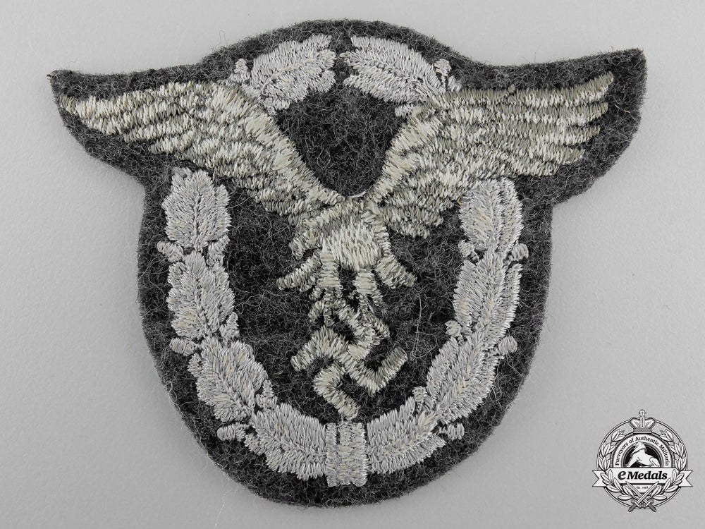 a_mint_condition_luftwaffe_pilot’s_badge_in_cloth_b_261