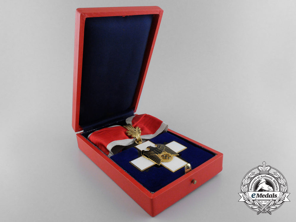 a_german_social_welfare_decoration;_first_class_by_godet_b_2741