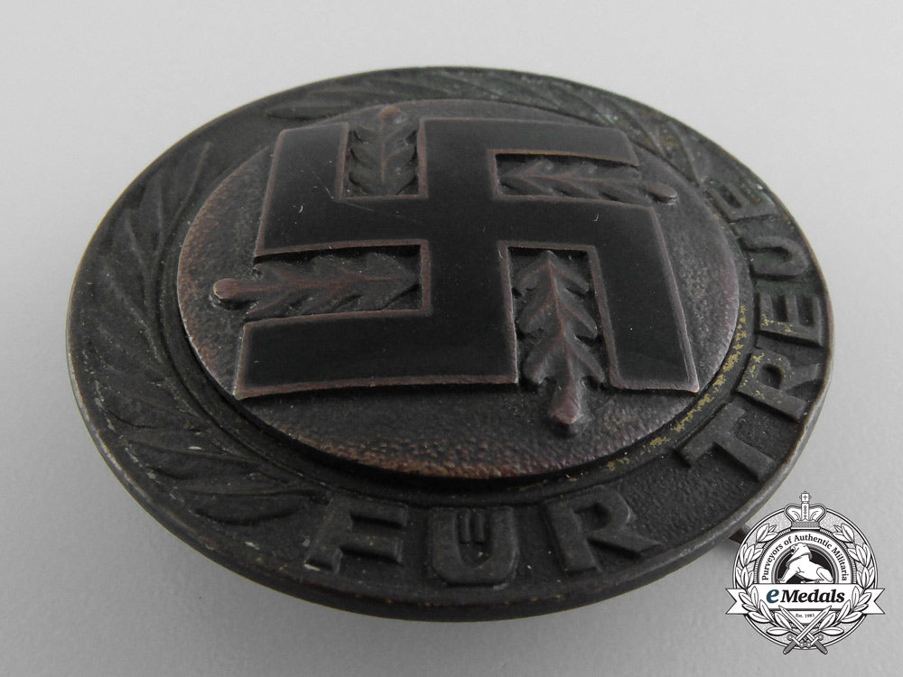 an_honour_badge_of_the"_deutsche_volksgruppe_in_rumänien"(_german_people_in_romania)_b_2835