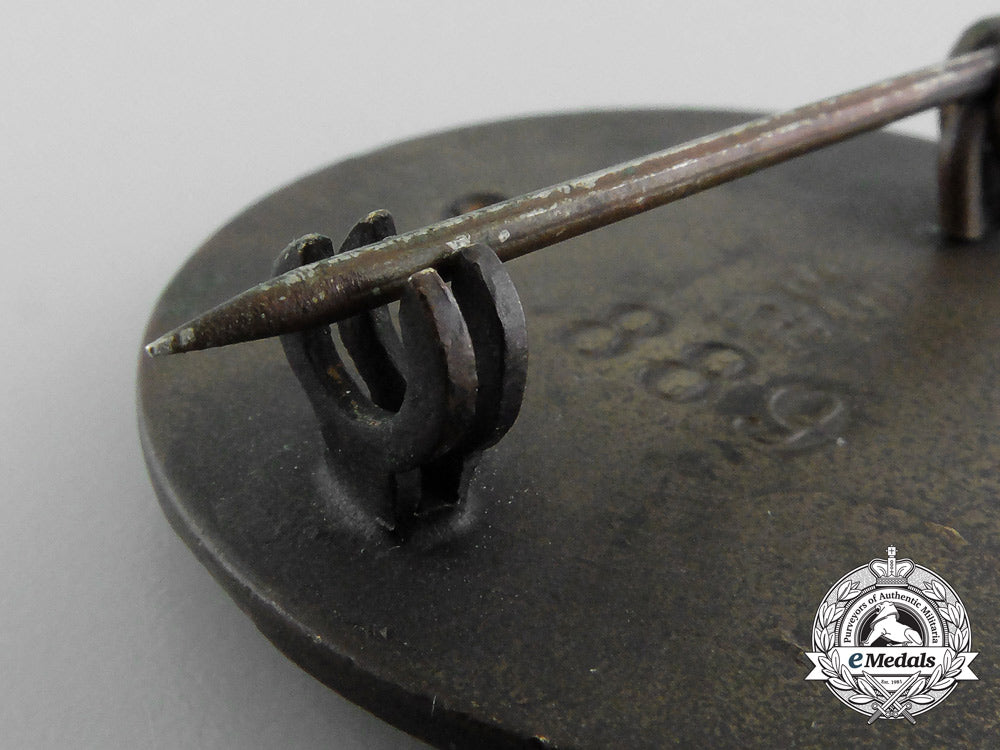 an_honour_badge_of_the"_deutsche_volksgruppe_in_rumänien"(_german_people_in_romania)_b_2837