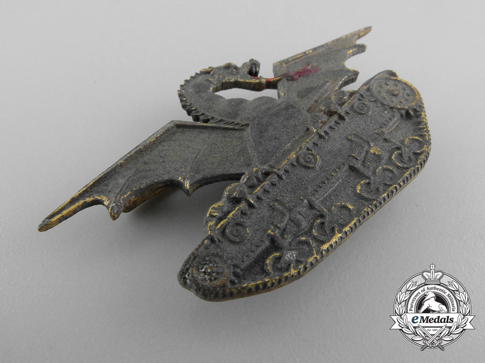 a_second_war_italian_tank_badge;_first_version_b_2859
