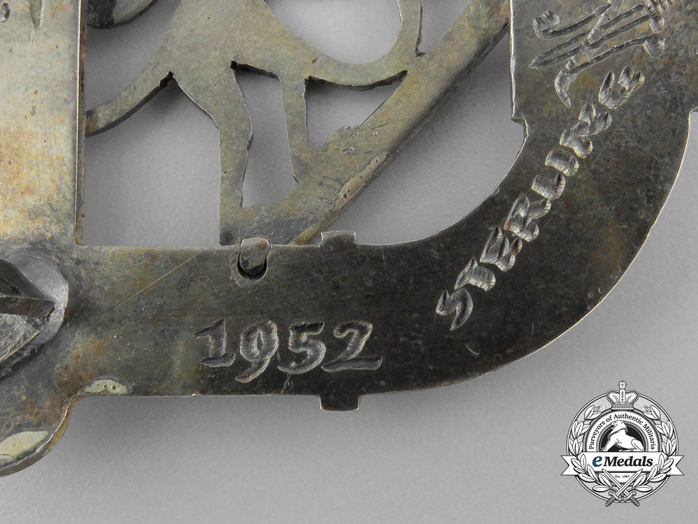 a_fitzgerald_scottish_clan_badge_in_sterling_b_2963