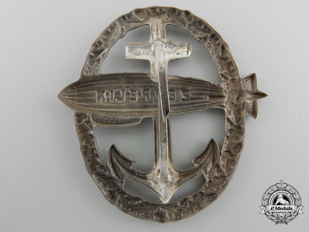 a_first_war_german_naval_zeppelin_badge_b_311