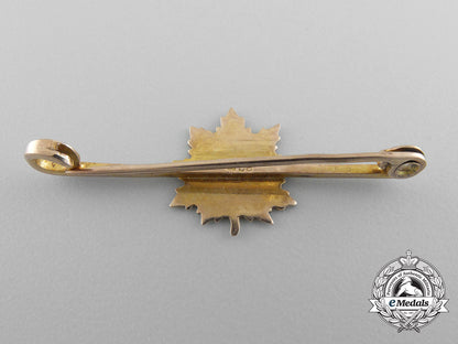 two_gold_first_war_canadian_badges_b_3217