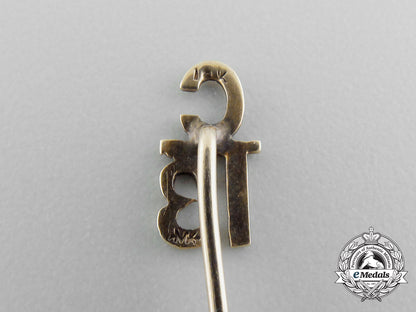 two_gold_first_war_canadian_badges_b_3222