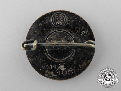 an_nsdap_party_membership_badge_by_hermann_aurich_b_3257