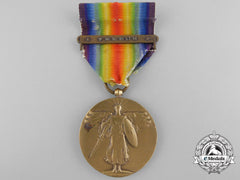 A First War American Victory Medal With Unofficial Verdun Clasp