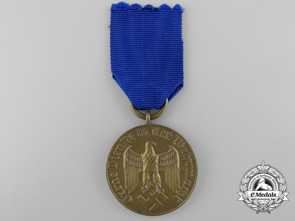 a_wehrmacht_long_service_award;3_rd_class_medal_for_twelve_years'_service_b_3302
