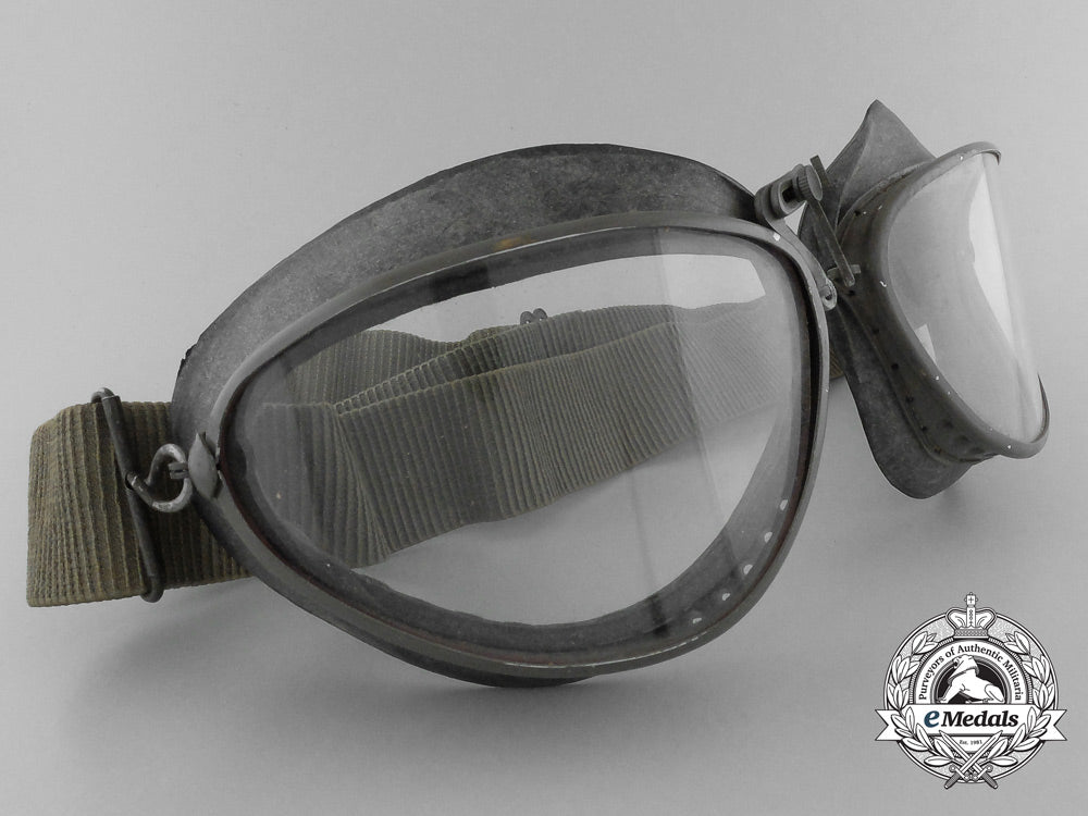 a_set_of_second_war_luftwaffe_model306_luftwaffe_flying_goggles_b_3330