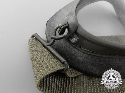 a_set_of_second_war_luftwaffe_model306_luftwaffe_flying_goggles_b_3333