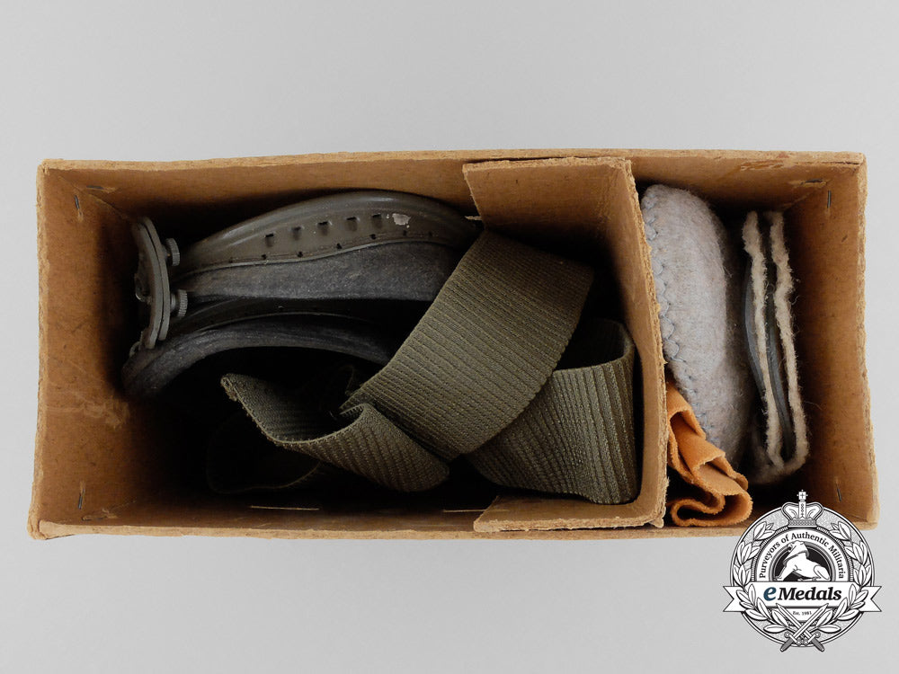 a_set_of_second_war_luftwaffe_model306_luftwaffe_flying_goggles_b_3337