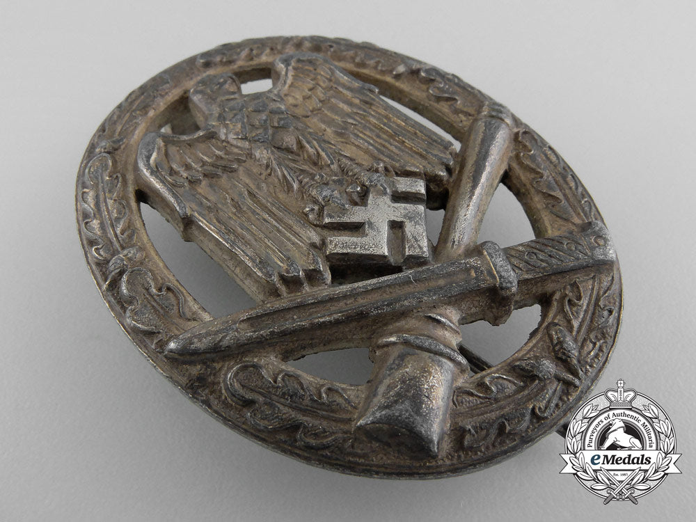 a_general_assault_badge_by_unknown_maker12_b_3425
