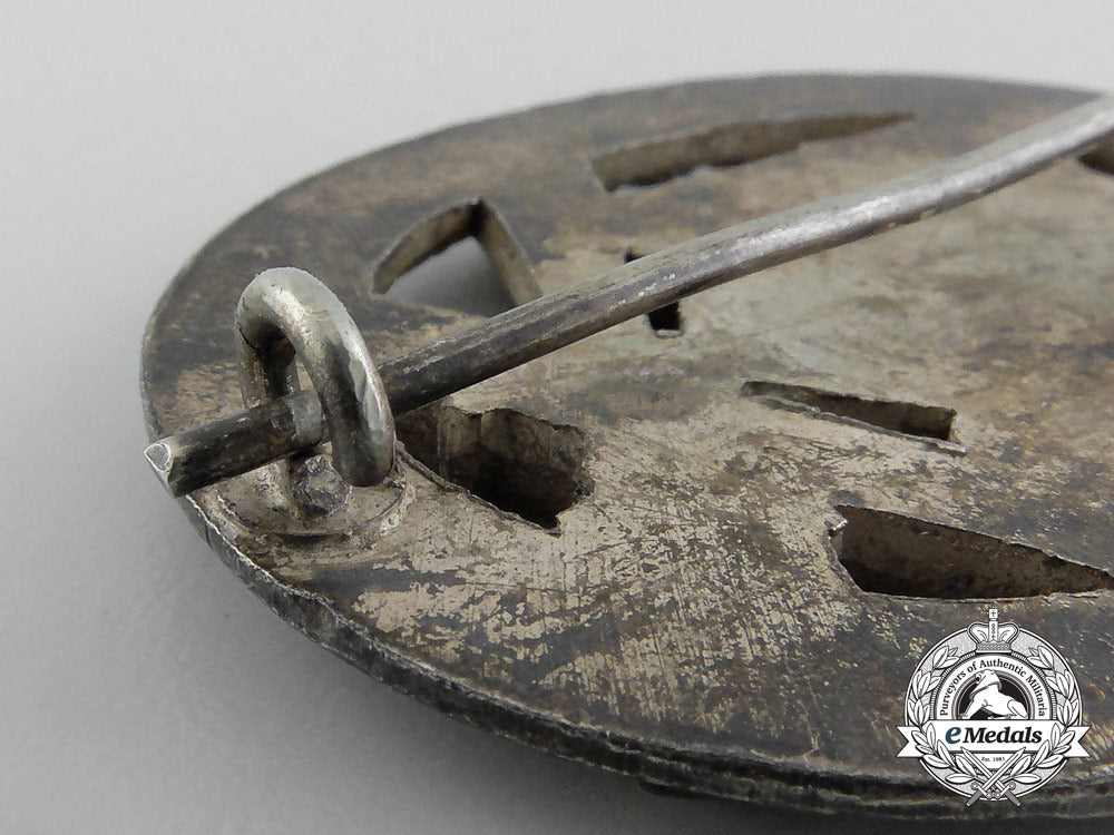 a_general_assault_badge_by_unknown_maker12_b_3427