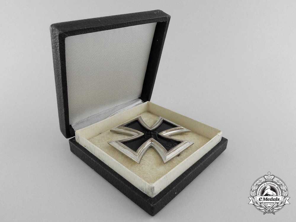 an_iron_cross_first_class1939_by_carl_wild_b_353