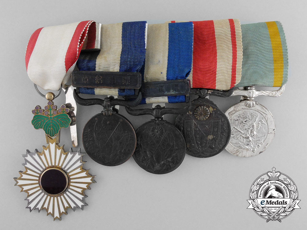japan,_empire._a_sea_disaster_rescue_medal_bar,_c.1935_b_3577_1_2
