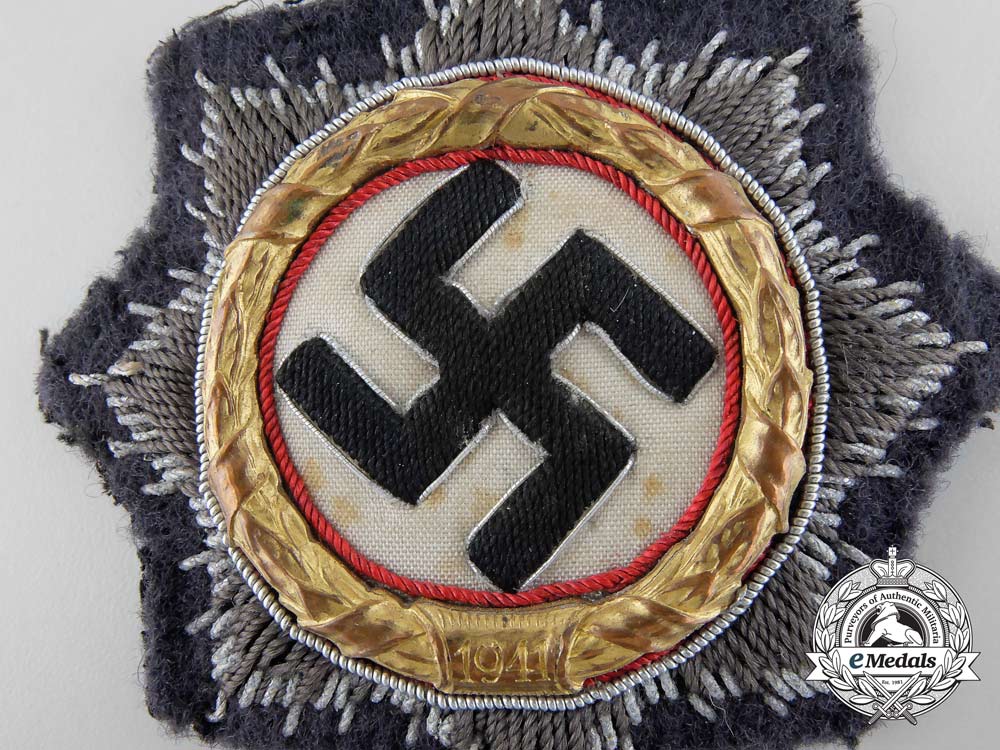 a_luftwaffe_issue_german_cross_in_gold;_cloth_version_b_3730