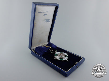 yugoslavia,_kingdom._an_order_of_the_crown,_third_class_commander_with_case_b_384_1_1_1_1