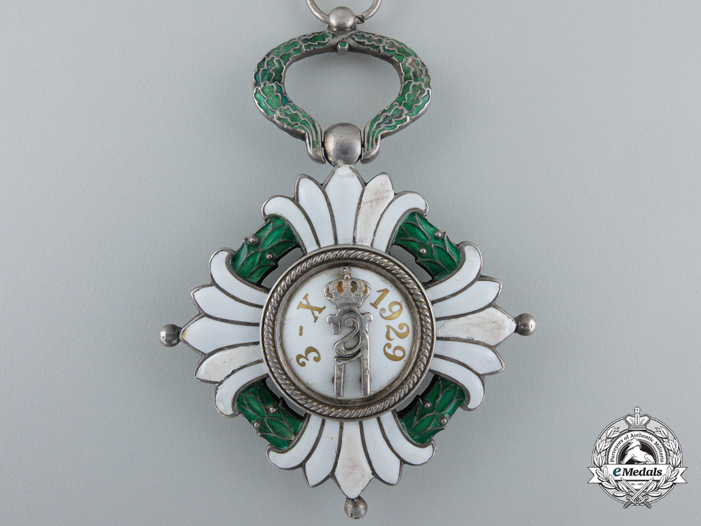 yugoslavia,_kingdom._an_order_of_the_crown,_third_class_commander_with_case_b_389_1_1_1_1