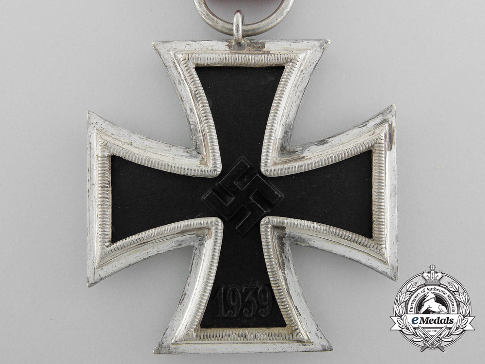 a_mint_iron_cross_second_class1939;_marked23_b_3984