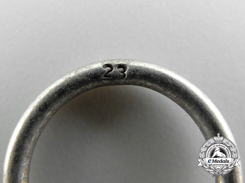 a_mint_iron_cross_second_class1939;_marked23_b_3986
