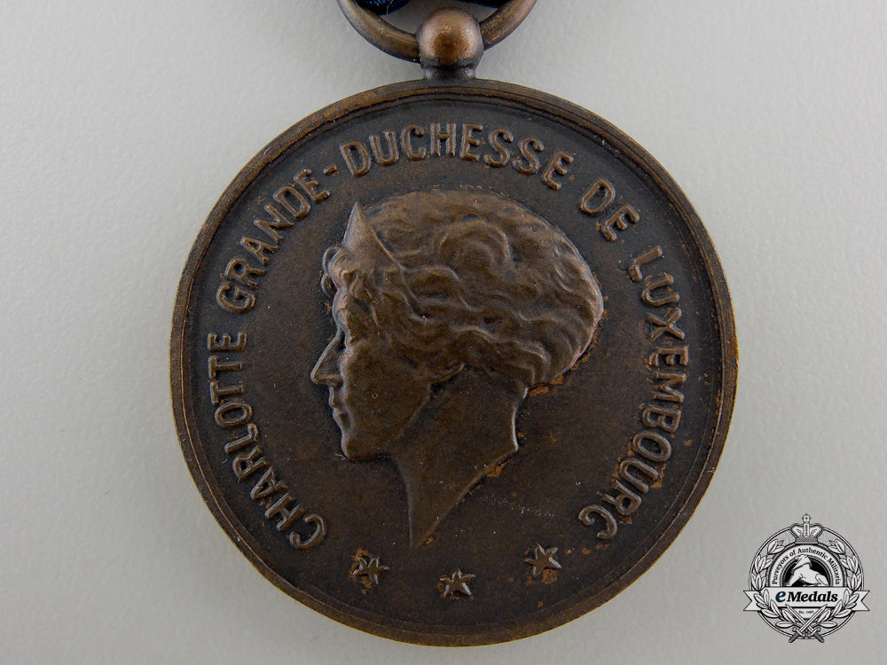 a_second_war_luxembourg_military_medal1940_b_3_1