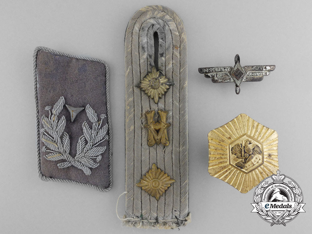 a_lot_of_four_second_war_period_german_badges&_insignia_b_4006