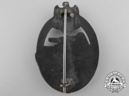 a_silver_grade_tank_badge_by_karl_wurster_k.g._b_4145