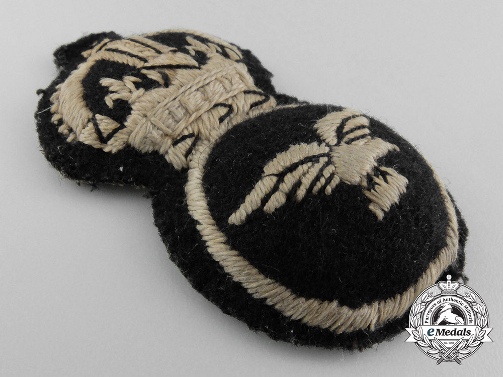 a_scarce_women’s_royal_air_force;1_st_pattern1918_cap_badge_b_4181