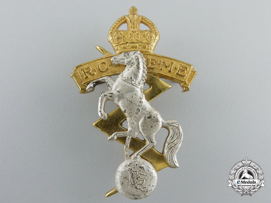 a_second_war_royal_canadian_electrical_and_mechanical_engineers_officer's_cap_badge_b_419
