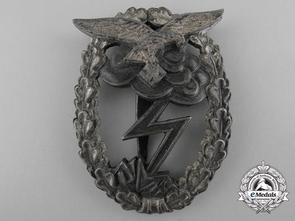 germany._a_luftwaffe_ground_assault_badge;_m.u.k.5_b_4703