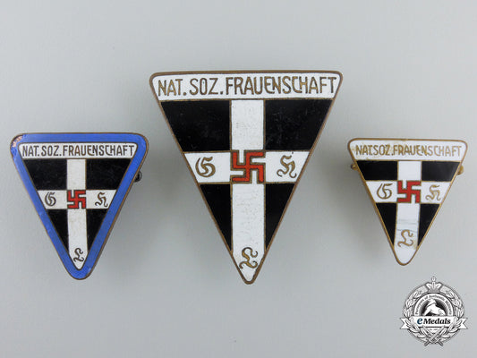 three"_deutsche_frauenwerk"_badges&_awards_b_476