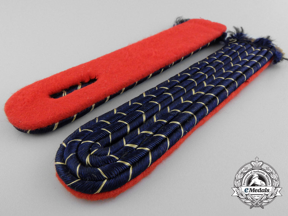 a_set_of_mint_reichsbahn_shoulder_boards_for_officials_of_pay_groups17_a_and17_b_4851