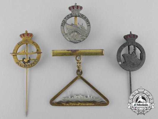 four_second_war_italian_badges_and_insignia_b_5174