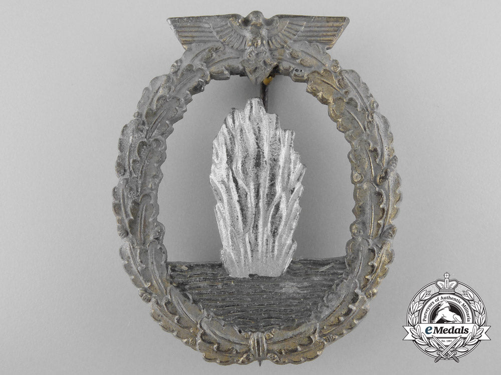 a_kriegsmarine_minesweepers_badge_by_rudolf_souval,_vienna_b_5201