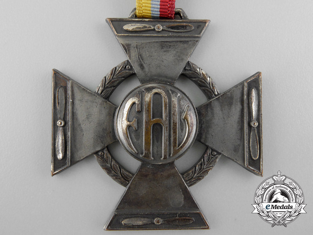 a_cross_of_the_venezuelan_air_force;2_nd_class_on_sales_board_b_5277