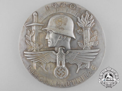 germany,_nsdap._a_large_prototype_medal_for_the1940_national_party_convention_by_deschler_b_5305