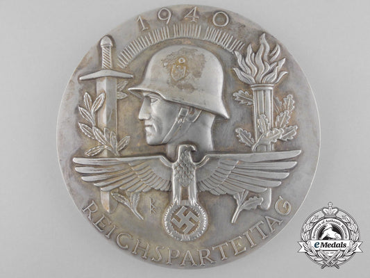 germany,_nsdap._a_large_prototype_medal_for_the1940_national_party_convention_by_deschler_b_5305