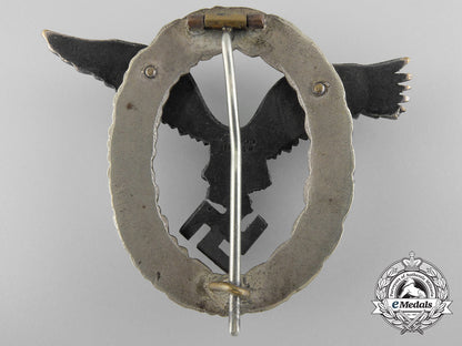 an_early_luftwaffe_pilot's_badge_by_juncker,_berlin_b_5422