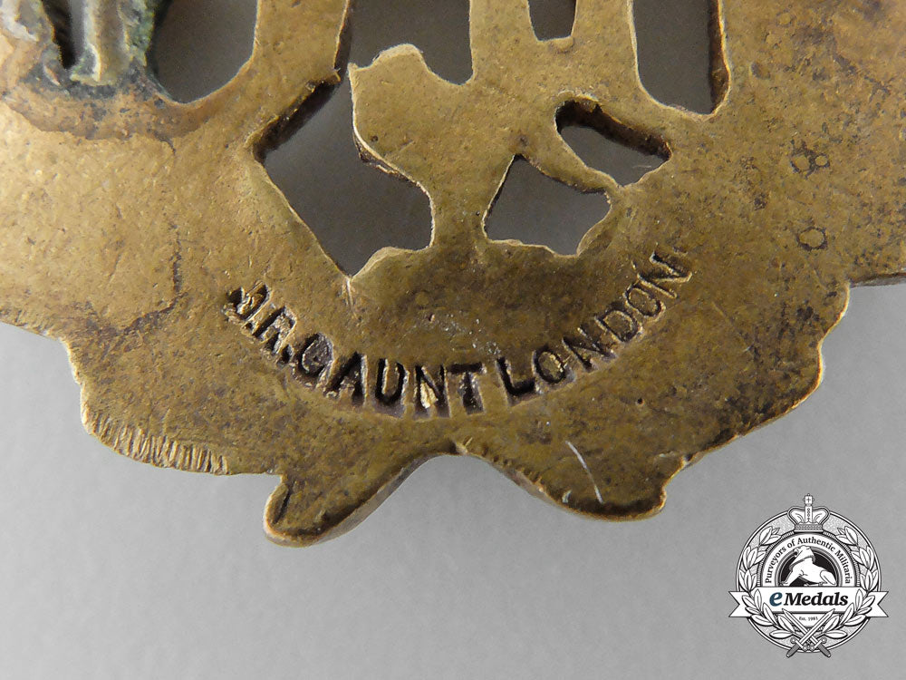 a_lot_of_first_war_royal_flying_corps_insignia_b_5920