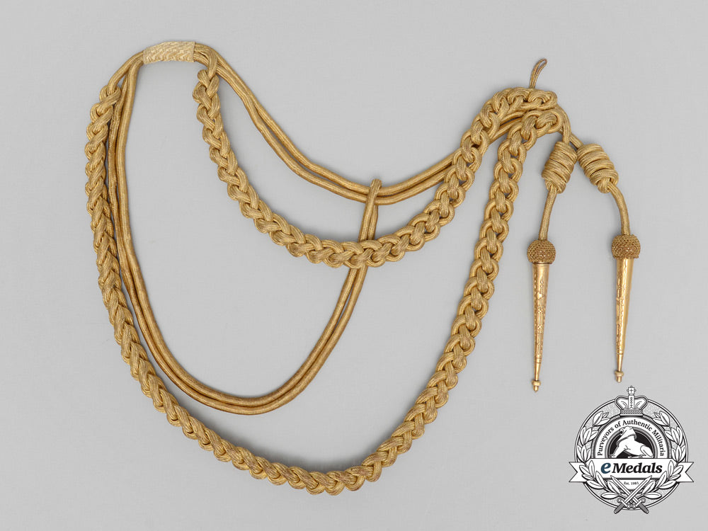 a_british_army_officer's_aiguillette_b_6406
