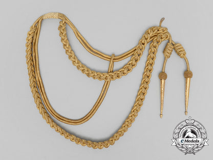 a_british_army_officer's_aiguillette_b_6406