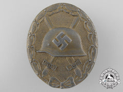 A Gold Grade Wound Badge By Klein & Quenzer