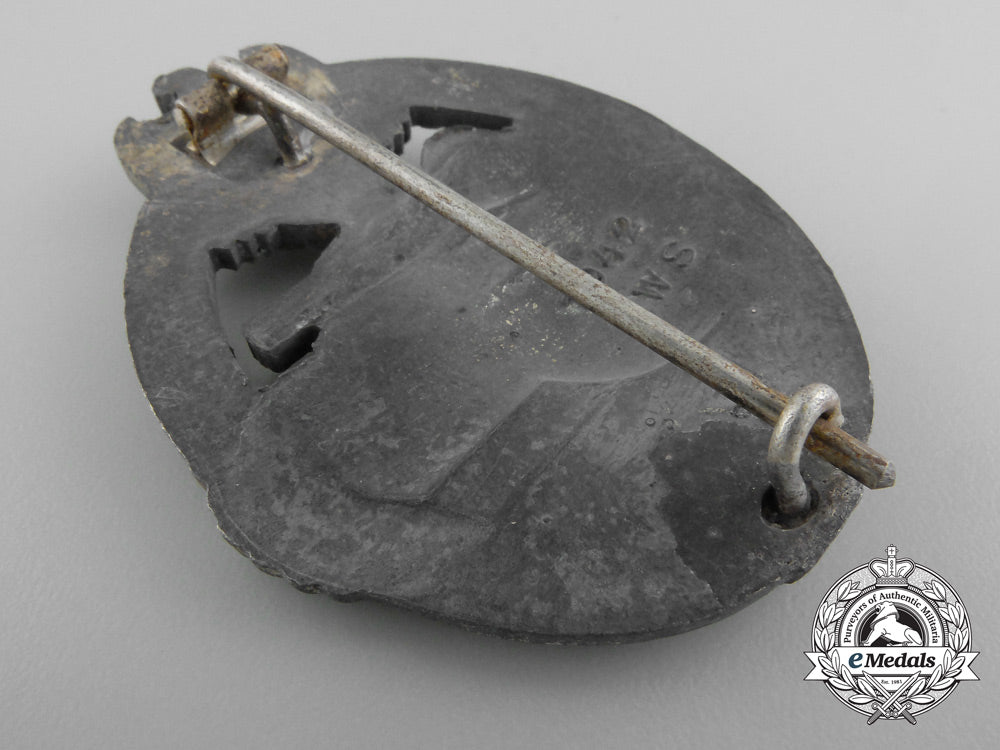 a_silver_grade_tank_badge_by_arno_wallpach_of_salzburg1942_b_6719