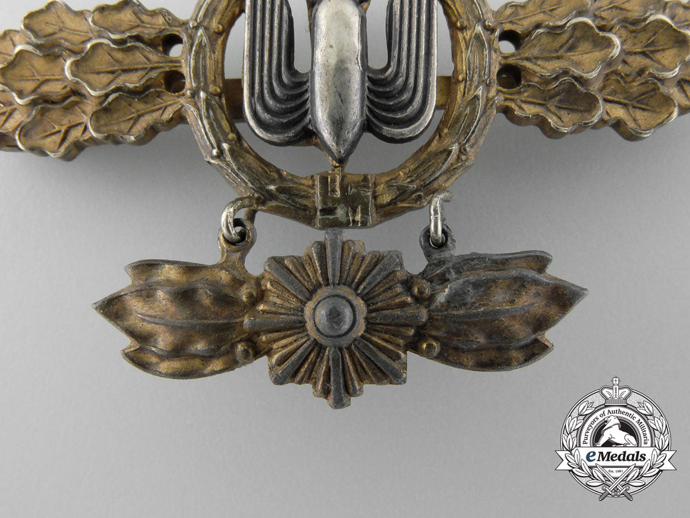 a_gold_grade_bomber_flight_clasp_with_star_hanger_b_6795