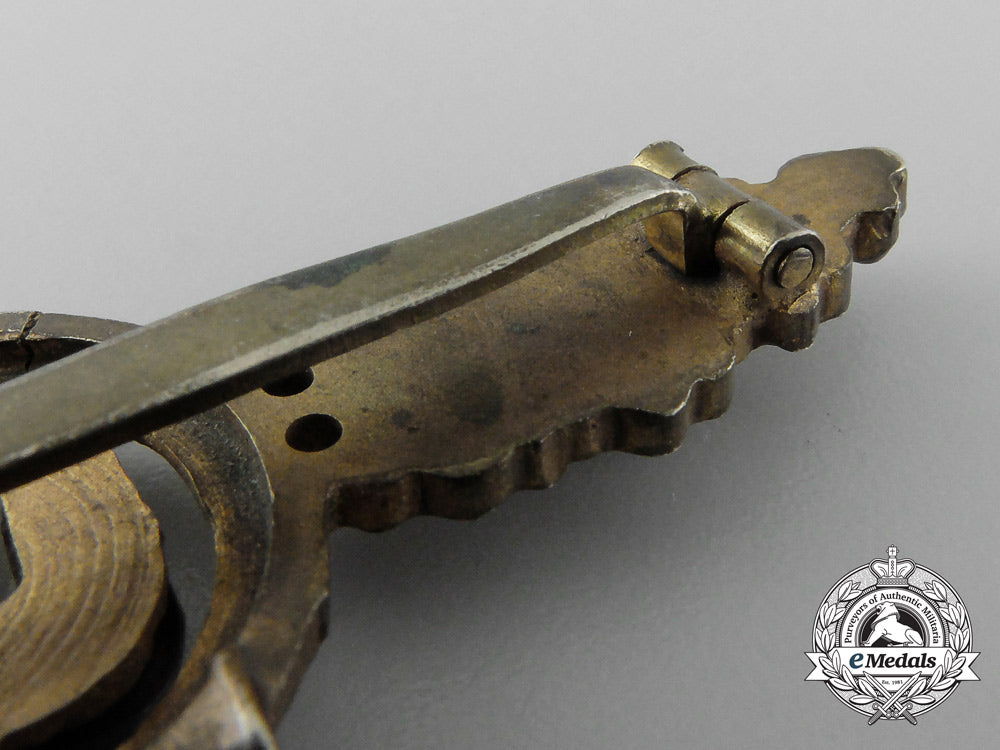 a_gold_grade_bomber_flight_clasp_with_star_hanger_b_6800