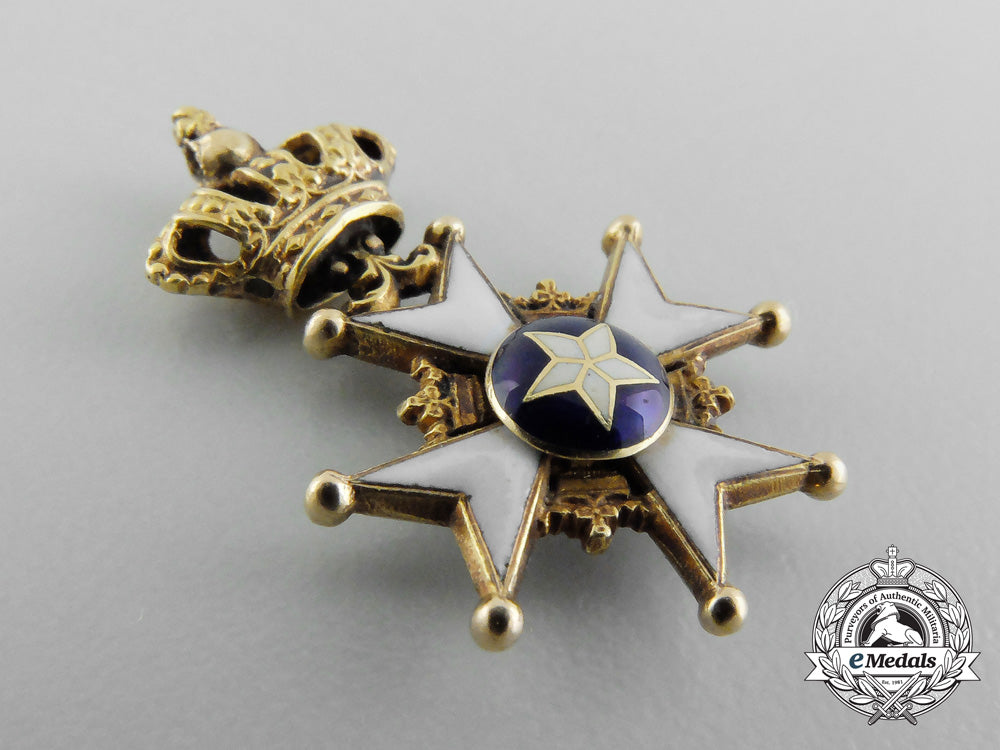 a_miniature_swedish_order_of_the_north_star_in_gold_b_7006