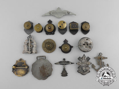 sixteen_british&_canadian_pins,_badges_and_medals_b_7164